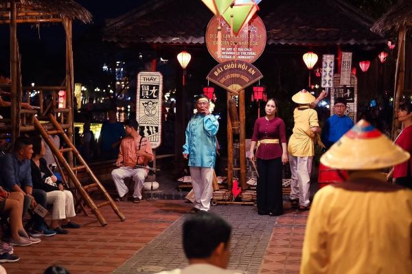 Une soirée de Bai Choi à Hoian