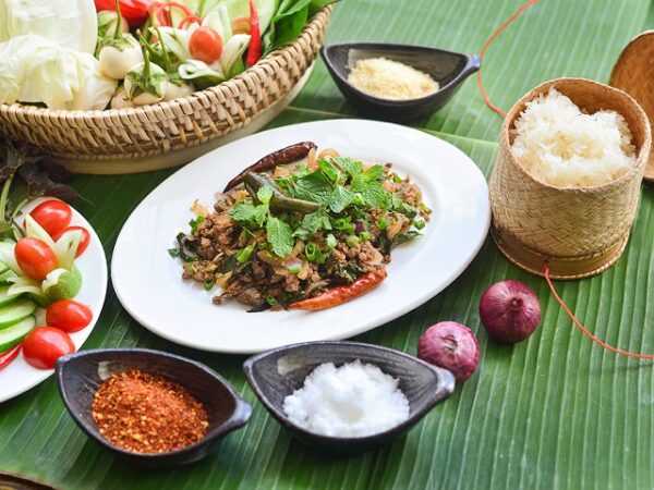 Bœuf Séché - Viande au goût intense, un des plats préférés au Laos