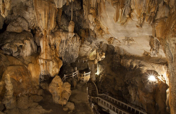 Les grottes à Vang Vieng